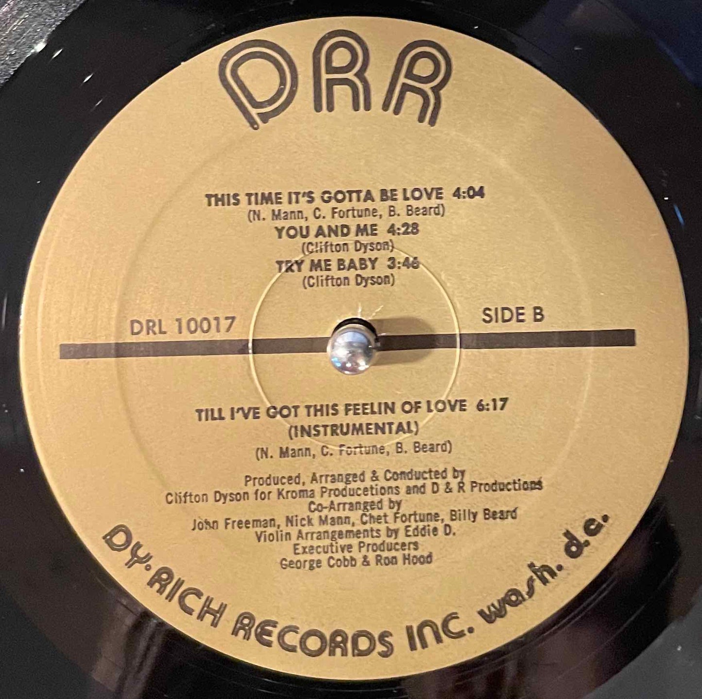 Dyson's Faces – Dyson's Faces LP label image back